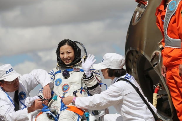 Aterizare Shenzhou-10 Wang Yaping
