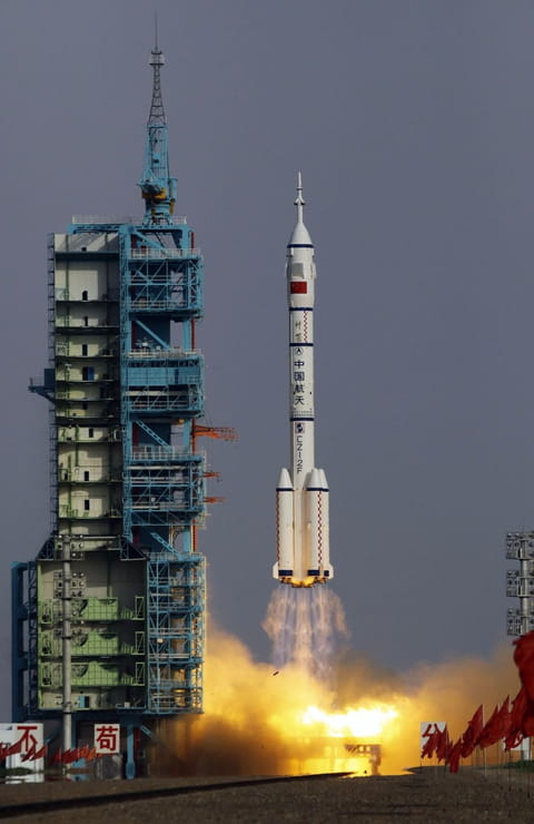 Lansarea misiunii Shenzhou-9