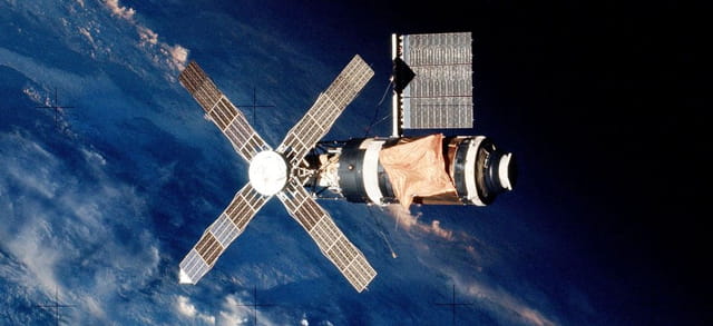 Protecția termică montată în misiunea Skylab 2